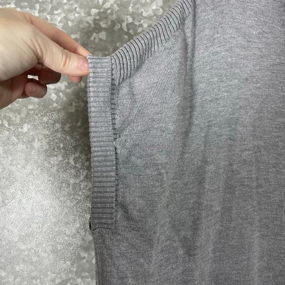 Suzy Shier Women's Gray Oversized Short Sleeve Turtleneck Sweater - Size Medium - Picture 3 of 7